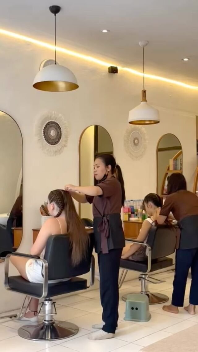 Reservation by Whatshapp 081953801126 for crown 1, 085239985129 for crown 2 and 085738983759 for crown 3  or DM @crowndayspa2

Crown day spa 1
📍Jl. Wana Segara No. 26, Kuta
📞 081953801126

Crown day spa 2
📍Jl. Kartika Plaza No. 12, Kuta
📞 085239985129 

Crown day spa 3
📍 Jl. Kartika Plaza No. 90X, Kuta
📞 085738983759

Visit our website at www.crowndayspabali.com

#crowndayspa3 #crowndayspa2 #bali